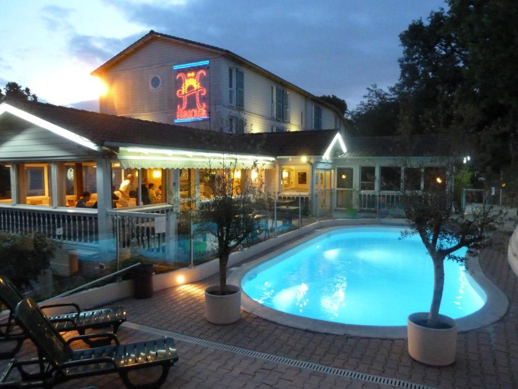 Montferrier-sur-Lez Hotel & Restaurant Heliotel מראה חיצוני תמונה